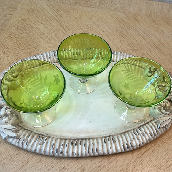 Tropic-Green by Michael Weems Margarita/Sherbert Glasses (3) - Picture 3 of 10